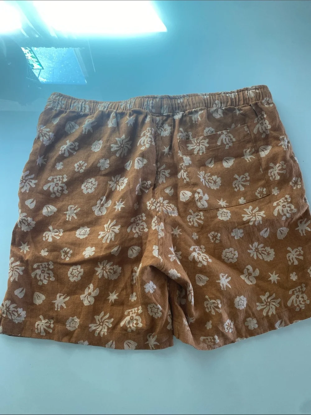 Alex Crane Men's Brown/orange floral 100% linen shorts, Drawstring Waist